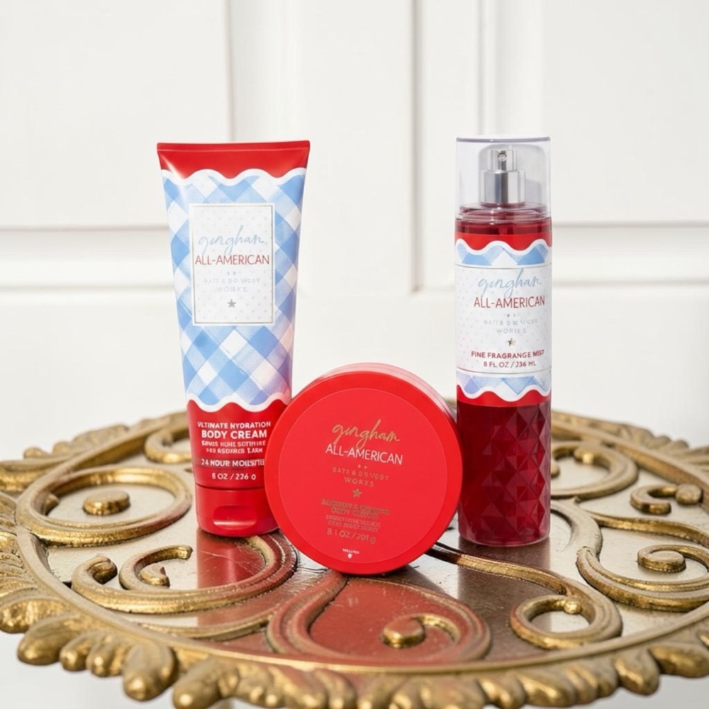 Bath & Body Works All-American Moisturizing Set in Red & Blue